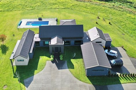 Photo of property in 404 Waiau Pa Road, Waiau Pa, Pukekohe, 2679