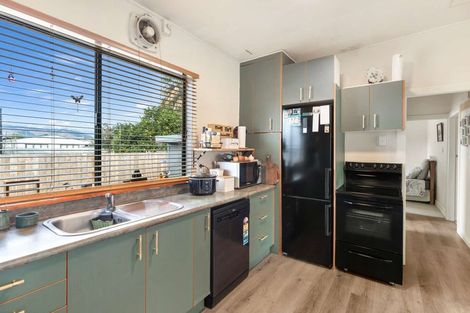 Photo of property in 192 Bartholomew Road, Levin, 5510