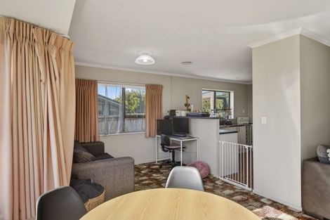 Photo of property in 18 Jade Place, Bell Block, New Plymouth, 4312