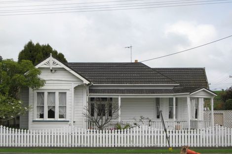 Photo of property in 11 Nelson Street, Waitara, 4320