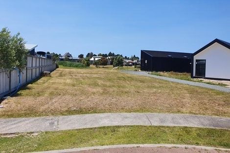 Photo of property in 117 Mahoe Place, Matarangi, Whitianga, 3592