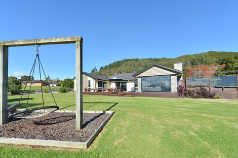 Photo of property in 535 Crane Road, Kauri, Kamo, 0185