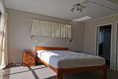 Photo of property in 9 Bonito Place, Bayview, Auckland, 0629