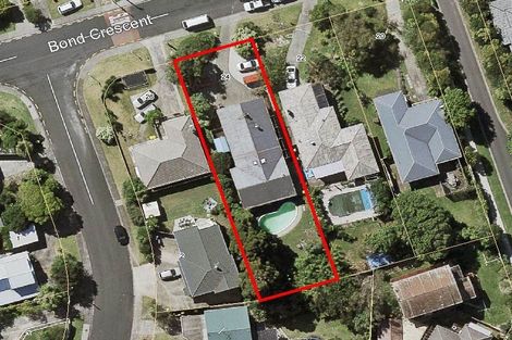 Photo of property in 24 Bond Crescent, Forrest Hill, Auckland, 0620