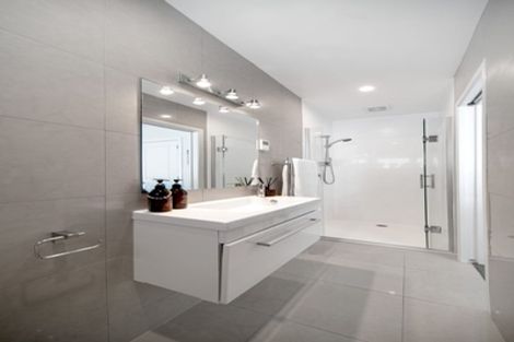 Photo of property in 11 The Anchorage, Sunnyhills, Auckland, 2010