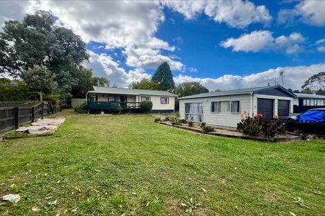 Photo of property in 19 Vera Street, Marton, 4710