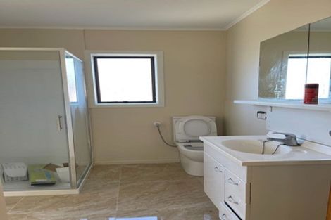 Photo of property in 48 Claude Road, Hillpark, Auckland, 2102