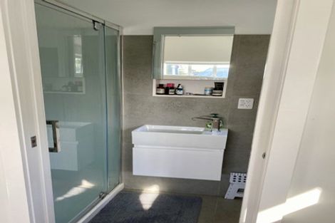 Photo of property in 12 Apihai Street, Orakei, Auckland, 1071