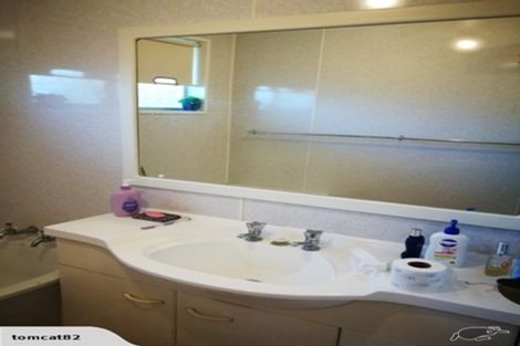 Photo of property in 2 Parr Place, Ilam, Christchurch, 8041