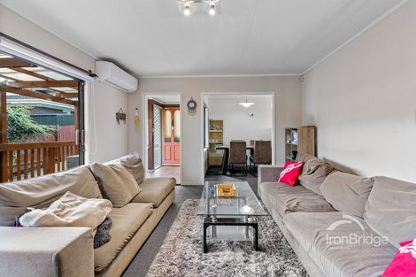 Photo of property in 2/48 Edgeworth Road, Glenfield, Auckland, 0629