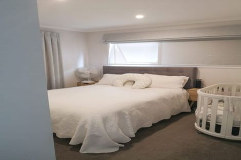 Photo of property in 60 Mapou Road, Hobsonville, Auckland, 0616