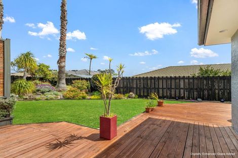 Photo of property in 22 Waitoa Street, Waiuku, 2123