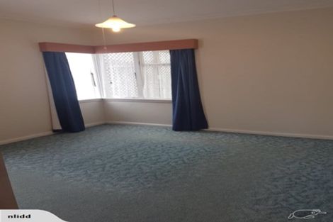 Photo of property in 35 Thomson Street, West End, Palmerston North, 4412