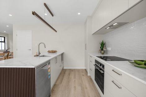 Photo of property in 14 Ngarara Road, Waikanae, 5036