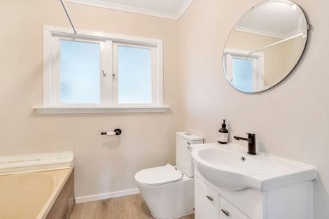 Photo of property in 1226 Tennent Drive, Linton, Palmerston North, 4472