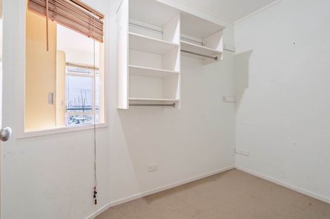 Photo of property in 16/15 Clearwater Cove, West Harbour, Auckland, 0618