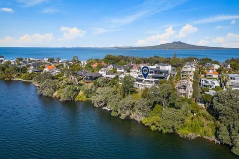 Photo of property in 13/258 Hurstmere Road, Takapuna, Auckland, 0622