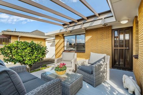 Photo of property in 23b Riverside Road, Orewa, 0931