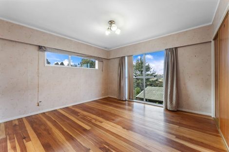 Photo of property in 8 Mcdowell Crescent, Hillcrest, Auckland, 0627