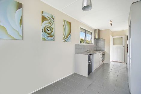 Photo of property in 15 Emerson Road, Clover Park, Auckland, 2023