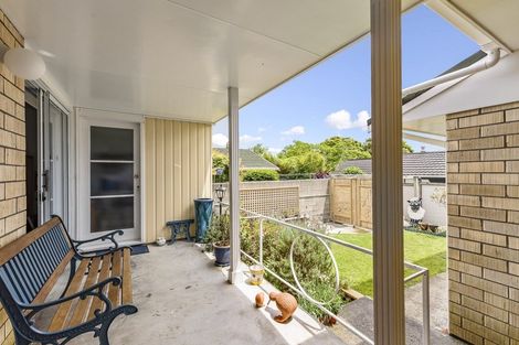 Photo of property in 2 Te Maku Grove, Waikanae, 5036