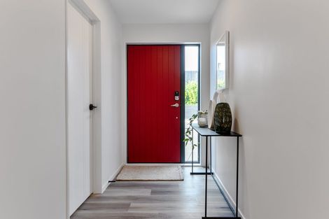 Photo of property in 19b Tawa Road, Te Atatu Peninsula, Auckland, 0610