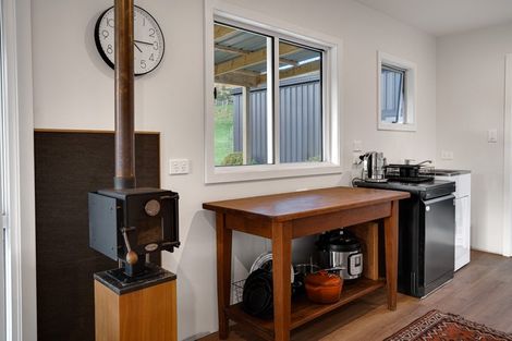 Photo of property in 73 Bayer Road, Puhoi, 0994