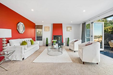 Photo of property in 14 Tide Close, Mount Wellington, Auckland, 1060