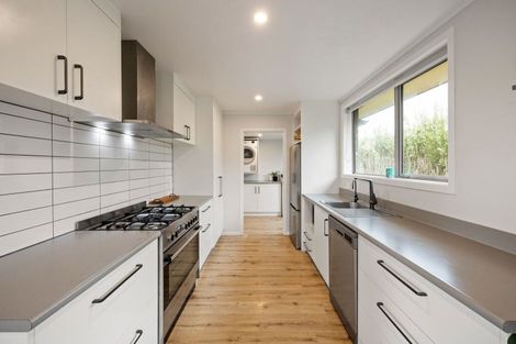 Photo of property in 31 Sunnyhills Avenue, Glenview, Hamilton, 3206