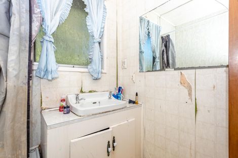 Photo of property in 33 Paraone Road, Tamarau, Gisborne, 4010