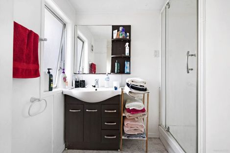 Photo of property in 146 Cascades Road, Pakuranga Heights, Auckland, 2010