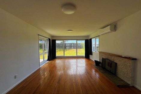 Photo of property in 95 Target Road, Totara Vale, Auckland, 0629