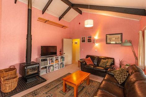 Photo of property in 15 Manuka Street, Ohakune, 4625