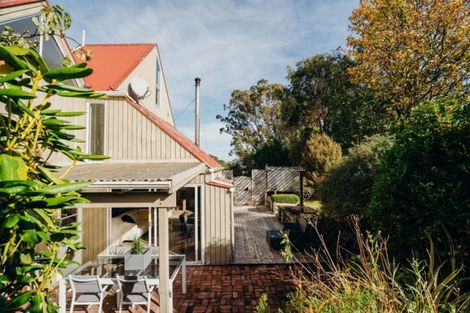 Photo of property in 21 Helensburgh Road, Halfway Bush, Dunedin, 9010