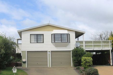 Photo of property in 18 Epping Place, Richmond Heights, Taupo, 3330