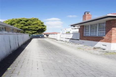 Photo of property in 1/24 Overton Road, Papatoetoe, Auckland, 2025