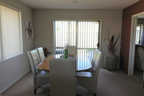 Photo of property in 11 Sophia Gardens, Halswell, Christchurch, 8025