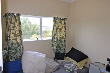 Photo of property in 4 Nelson Street, Foxton Beach, Foxton, 4815