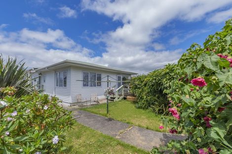 Photo of property in 18 Lane Road, Weymouth, Auckland, 2103