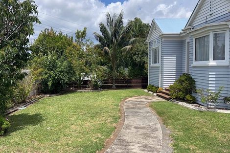 Photo of property in 220 St George Street, Papatoetoe, Auckland, 2025