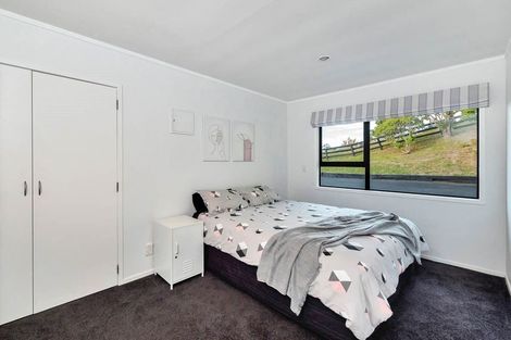 Photo of property in 231 Kaipara Road, Papakura, 2582