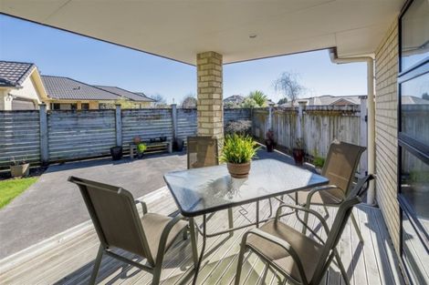 Photo of property in 12 Corfe Castle Lane, Levin, 5510