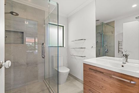 Photo of property in 1 Mission Road, Greenmeadows, Napier, 4112