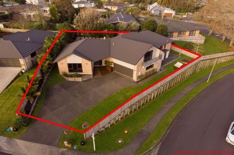 Photo of property in 2 Bovill Way, Tuakau, 2121