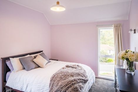 Photo of property in 11 Penryn Drive, Camborne, Porirua, 5026