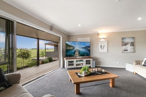 Photo of property in 1513b Kaiaua Road, Mangatangi, Pokeno, 2473