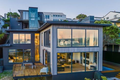 Photo of property in 14 Shalimar Crescent, Khandallah, Wellington, 6035