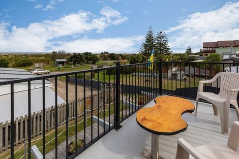 Photo of property in 24 Rapaki Street, Koitiata, Whanganui, 4581