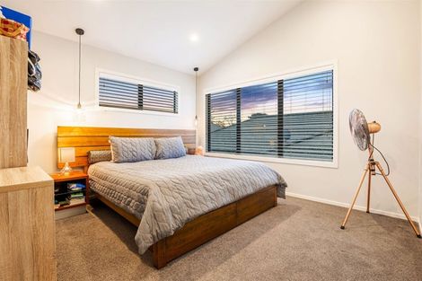 Photo of property in 3 Podgora Avenue, Kumeu, 0810