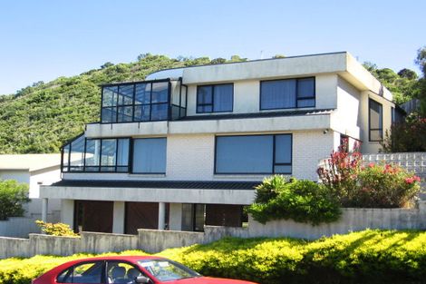 Photo of property in 2 Kabul Street, Khandallah, Wellington, 6035